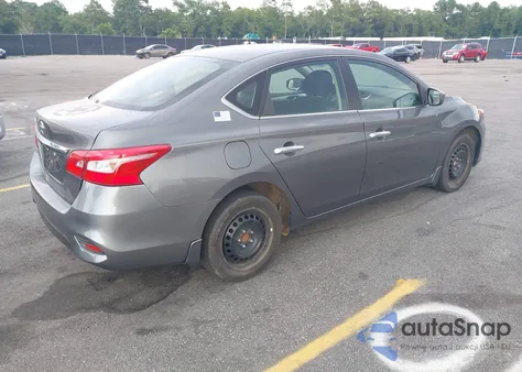 2018 Nissan Sentra S из США, поврежденный, VIN 3N1AB7AP3JY318871